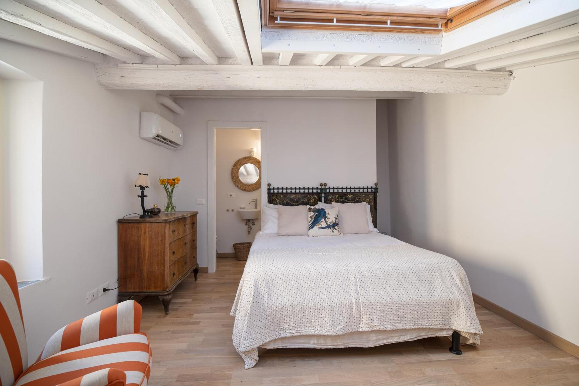 Saliscendi Apartment Pietrasanta Exterior photo