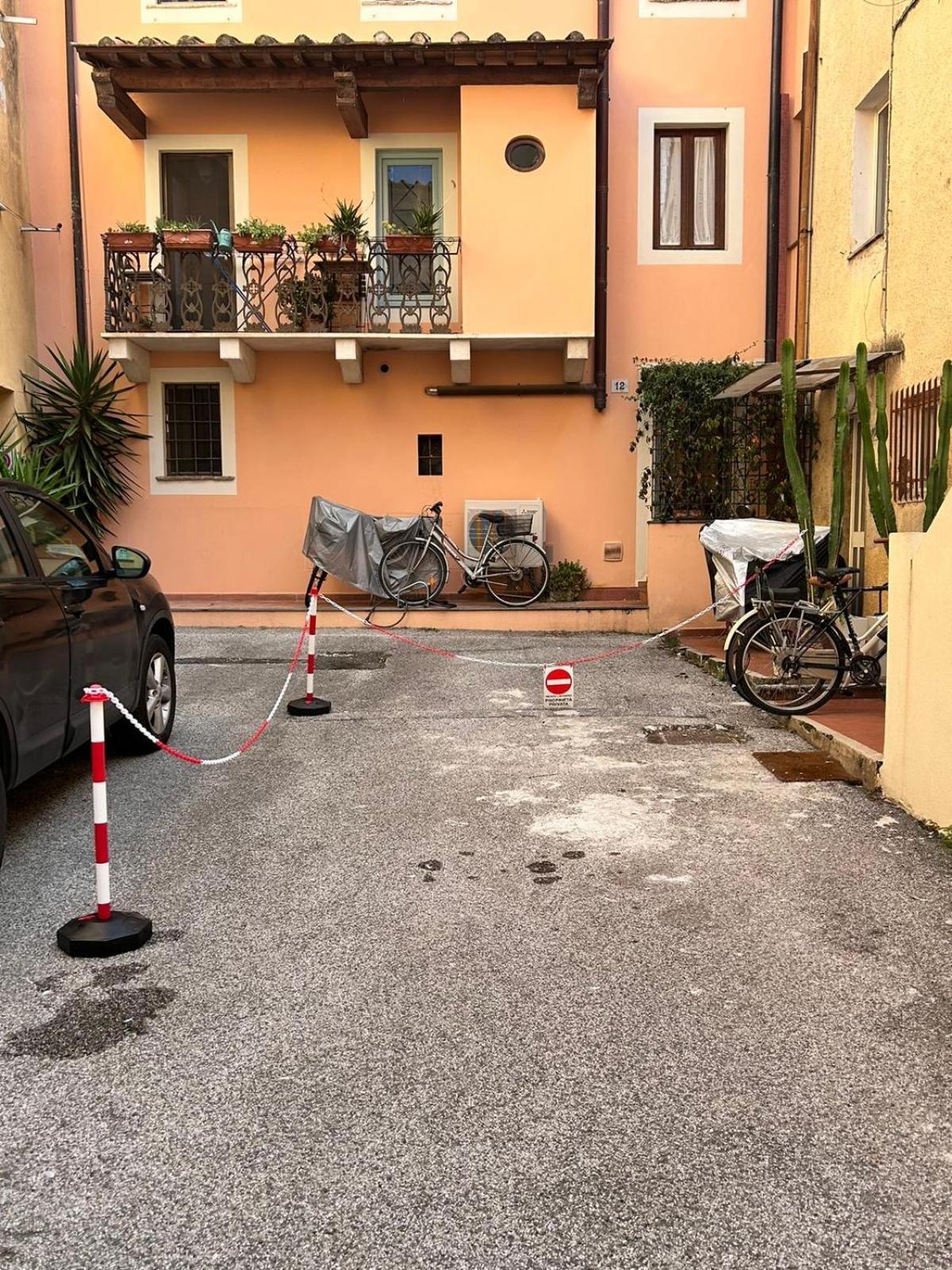 Saliscendi Apartment Pietrasanta Exterior photo
